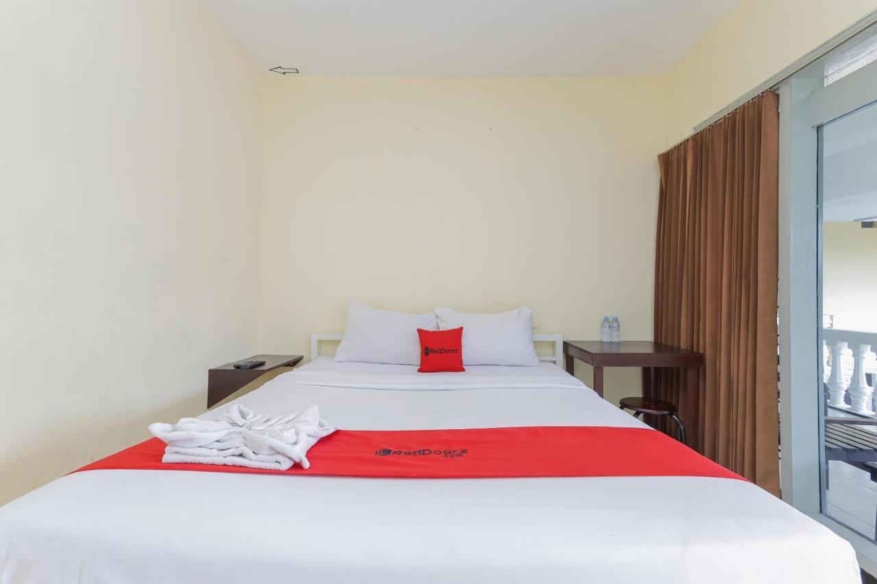 Hotel Reddoorz At Cbr Blimbing Malang